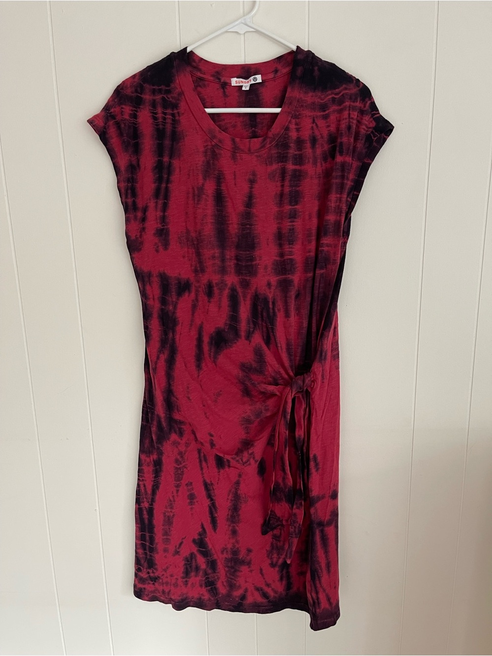 Sundry Tie-Dye Side-Tie Mini T-Shirt Dress - Red & Navy/Purple Size 3